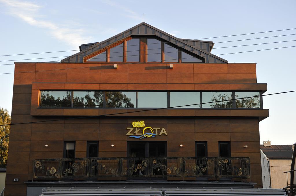 Zlota 2* Karwia